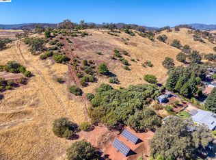 4384 Mountainview Dr, Lakeport, CA 95453