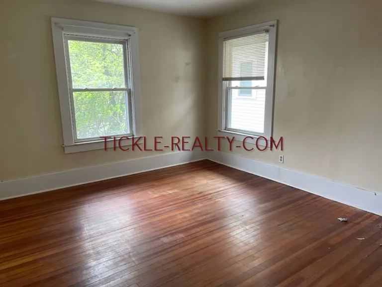60 Shepard St — Photo 7