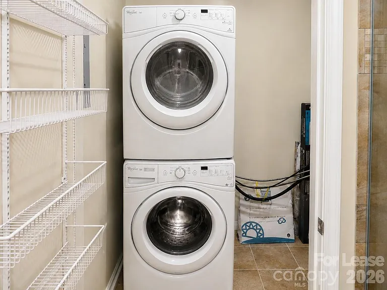 1109 E Morehead St #10 — Photo 12