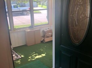 1001 Pine St, Wamego, KS 66547