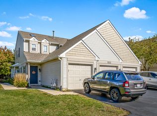 2227 Waterleaf Ct UNIT 104, NAPERVILLE, IL 60564