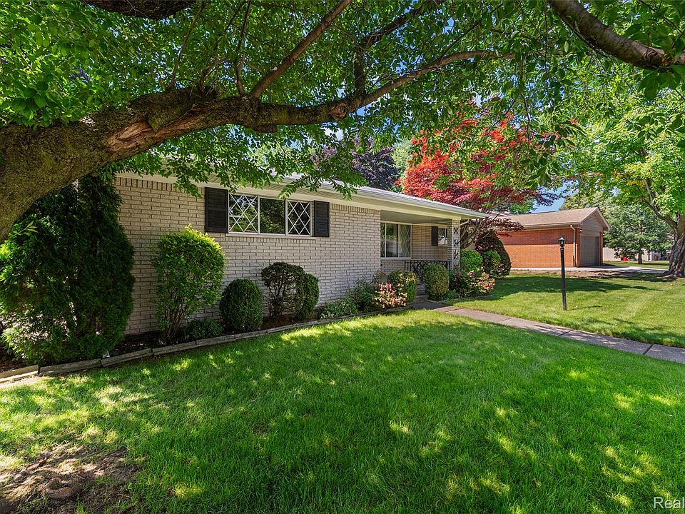 17048 Harbor Hill Dr, photo 7