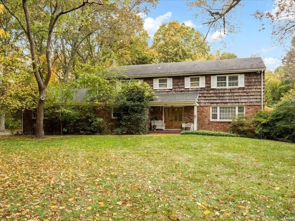 54 Rolling Hill Lane, Old Westbury, NY 11568