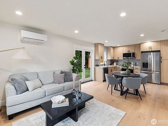 3rd image of 3110 SW 97th Street