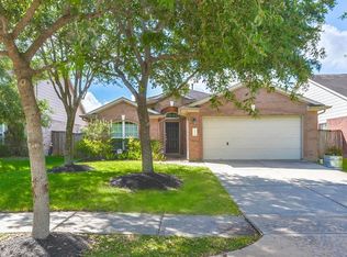 21115 Amber Crossing Dr, Richmond, TX 77406