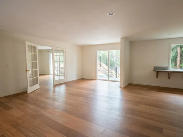 (undisclosed Address), La Jolla, CA 92037