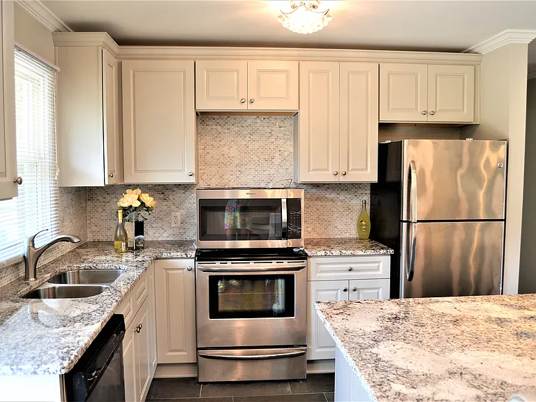 4320 Firwood Ln — Photo 8