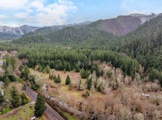 3495 Upper Cow Creek Rd, Azalea, OR 97410