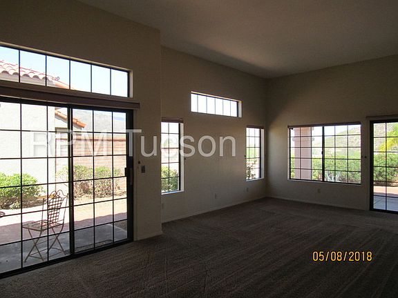 5th image of 5450 N Via Papavero