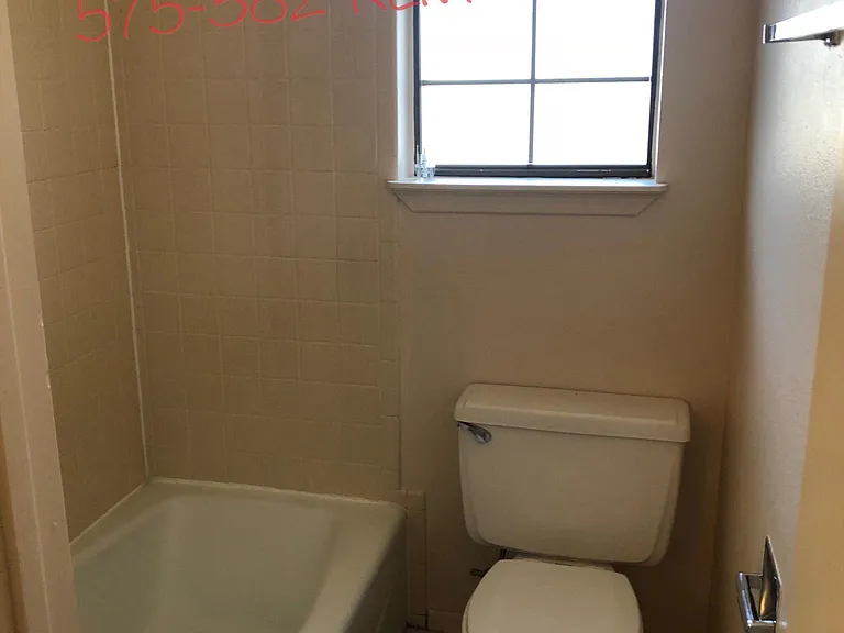 1206 Mages St — Photo 13