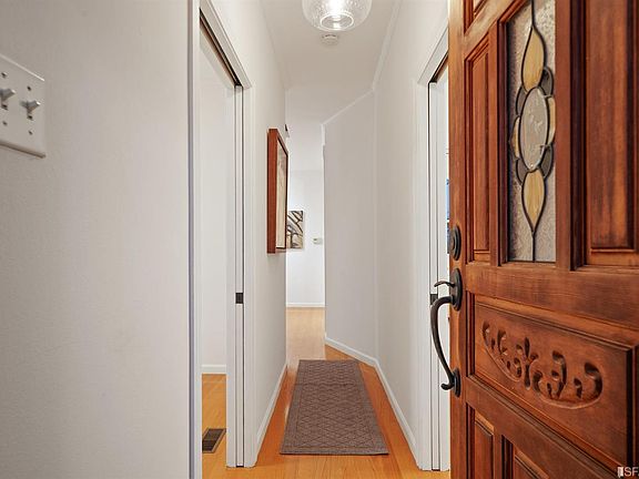 3rd image of 136 Santa Marina St