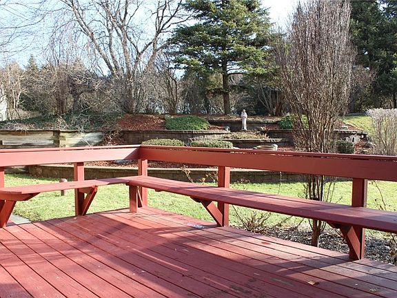 4th image of 6753 Flametree Dr