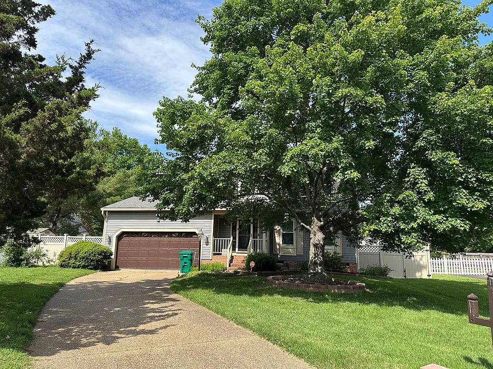 2nd image of 1510 Woodacres Ct