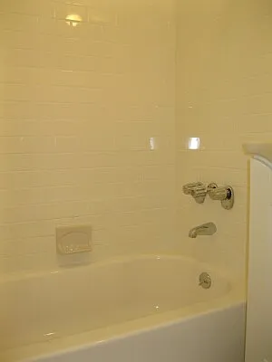 Rented by Tower Brokerage | media 10
