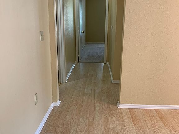 2nd image of 103 Vista Verdi Cir Unit 129