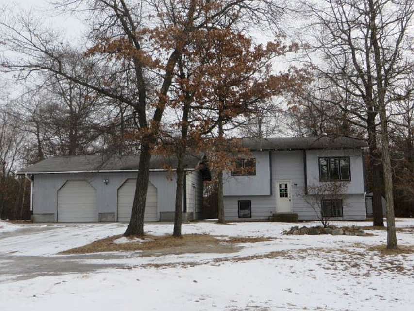 1st image of 14710 Lynwood Dr
