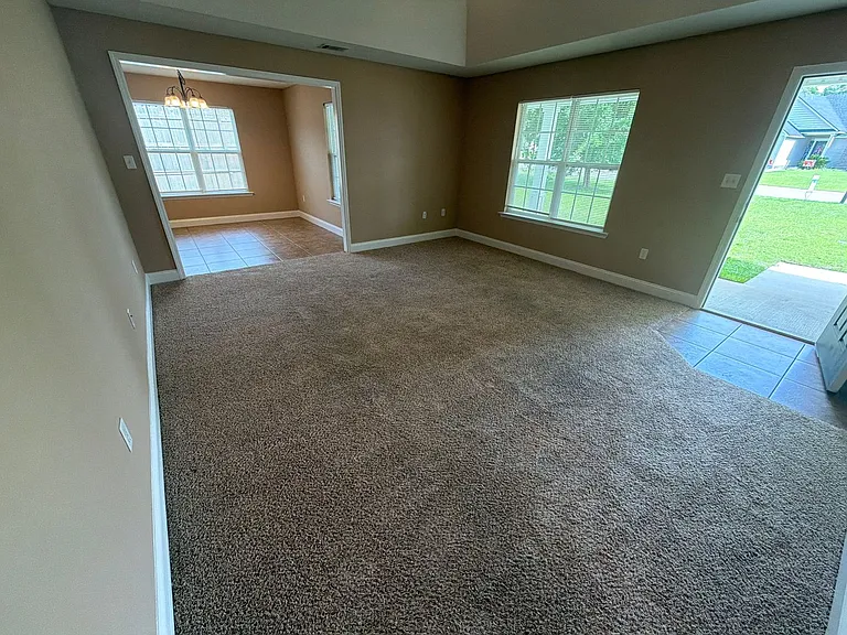 4916 Patton Dr — Photo 7