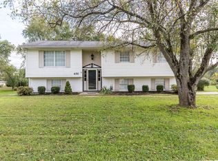 491 Earl Dr, Newark, OH 43055