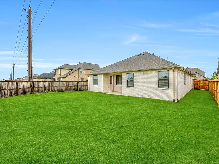 4116 Silver Falls Ln — Photo 28