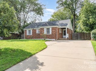 5100 Grapevine Dr #6, Charlotte, NC 28217