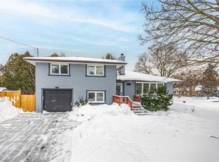 248 Wales Cres, Oakville, ON L6L3X7
