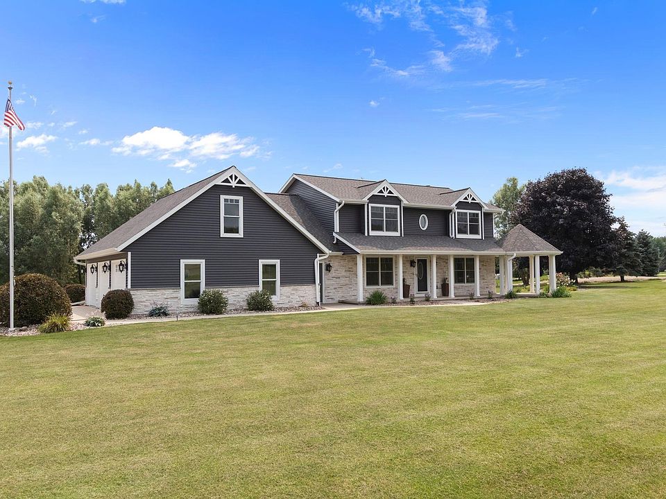 1st image of W685 Riverview Ct