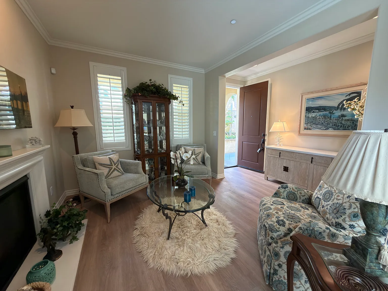 3 bed, 3.5 bath, 2064 sqft, $6,500 — Photo 4