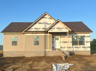 2806 Halifax Rd, Scottsville, KY 42164