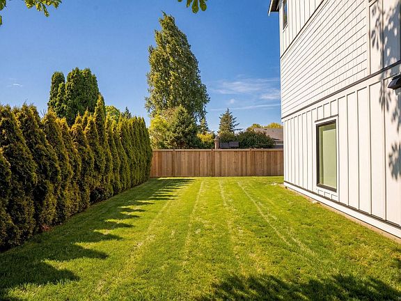 5th image of 2118 Pentland Rd #4