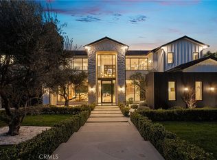 15907 Valley Vista Blvd, Encino, CA 91436