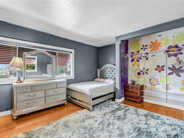 7904 Laurel Canyon Blvd Unit 12, North Hollywood, CA 91605