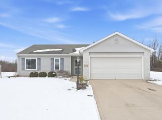 4906 Rocky Knoll Dr, Fort Wayne, IN 46809