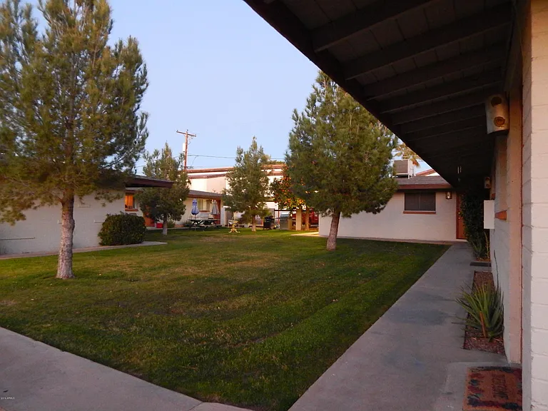 2103 S Granada Dr #8 — Photo 14