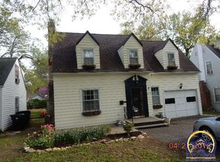 2719 SW Huntoon St, Topeka, KS 66604