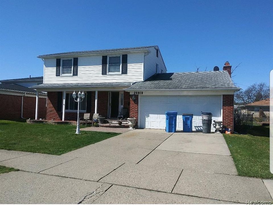 1st image of 26819 Kingswood Dr