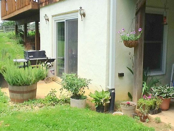 Patio, sliding door entrance