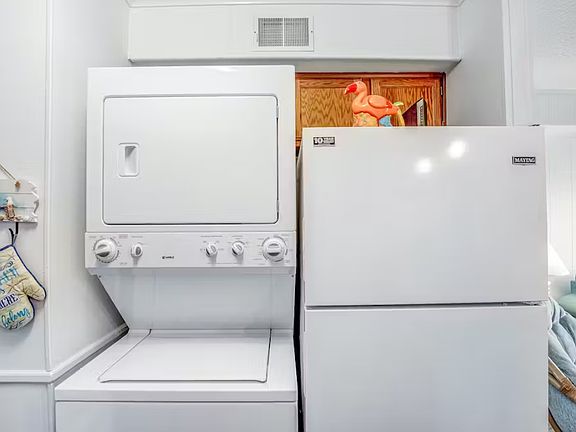 5th image of 8 121st St Unit 304A