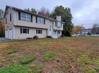 139 Weymouth Rd, Enfield, CT 06082