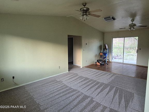 5th image of 5301 N Robert Rd