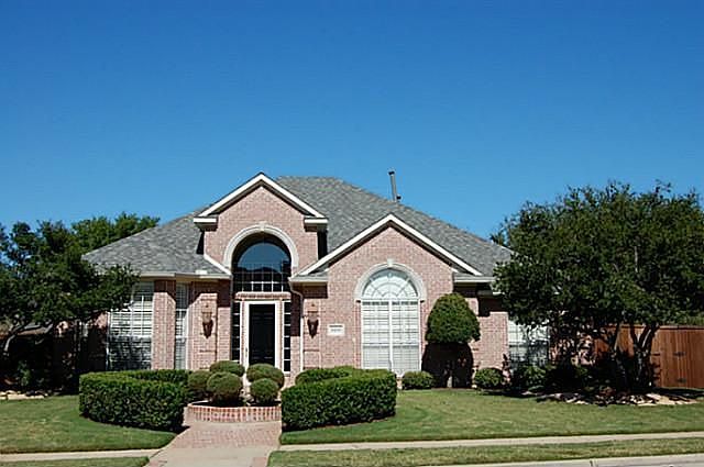 1st image of 1410 Barrington Dr