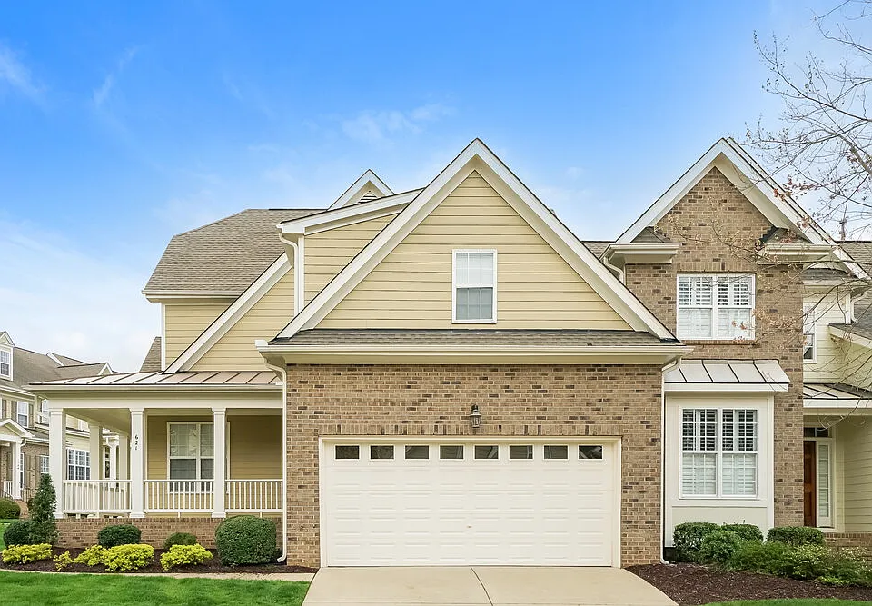 621 Canvas Dr