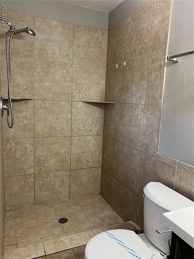 3 bed, 2.0 bath, 1208 sqft, $1,750 — Photo 4