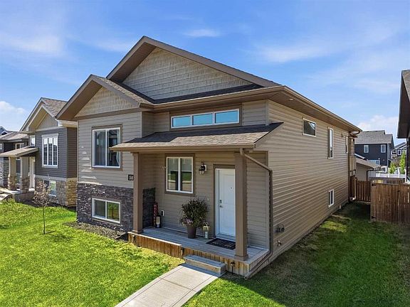 3rd image of 58 E Village Cres