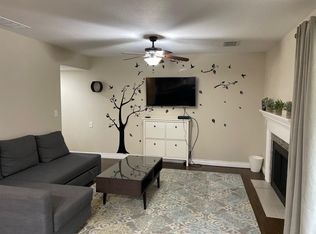 7337 S Xenia Cir APT B, Centennial, CO 80112