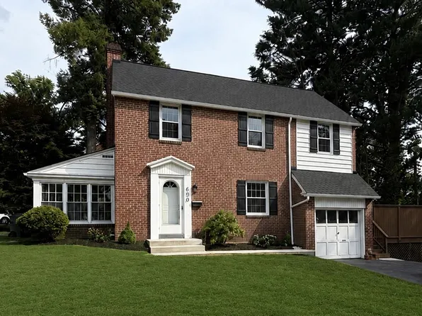 800 Pleasant Hill Rd, Wallingford, PA 19086