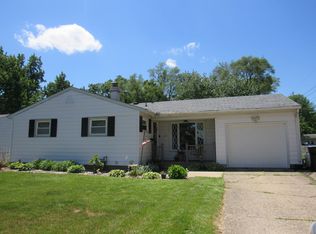 1415 Crestwood Blvd, South Bend, IN 46635