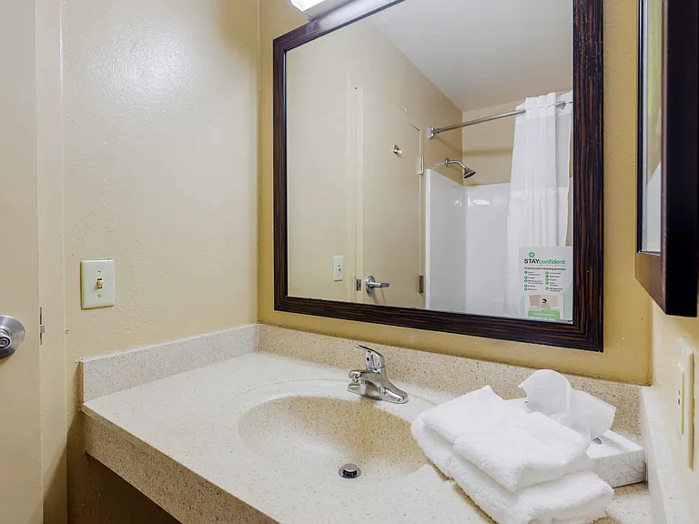 Studio Suite - 1 King Bed
