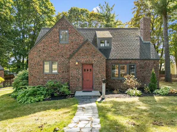 64 Thomas Hill Road, Bangor, ME 04401