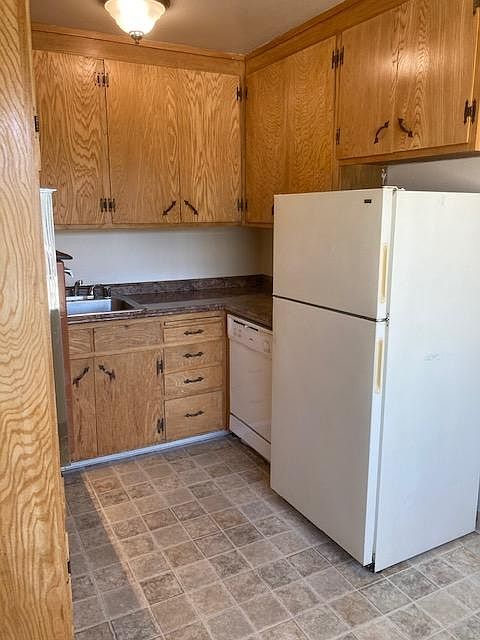 1st image of 2388 Karen Dr #12