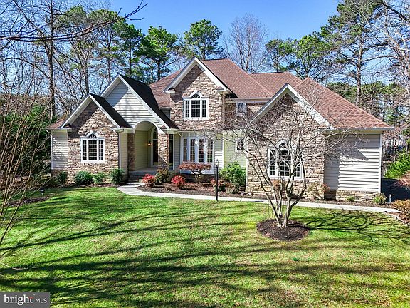 2nd image of 11502 Henegan Pl